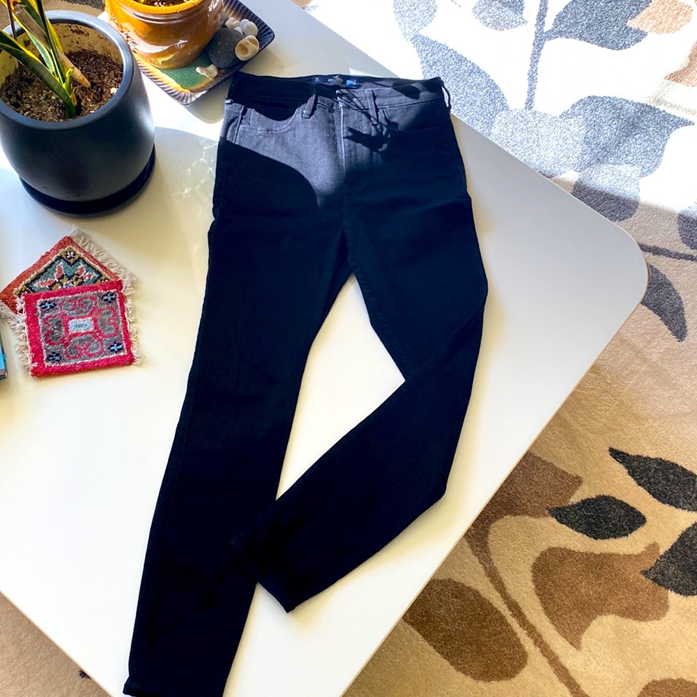Hollister Black Skinny Jeans High Rise